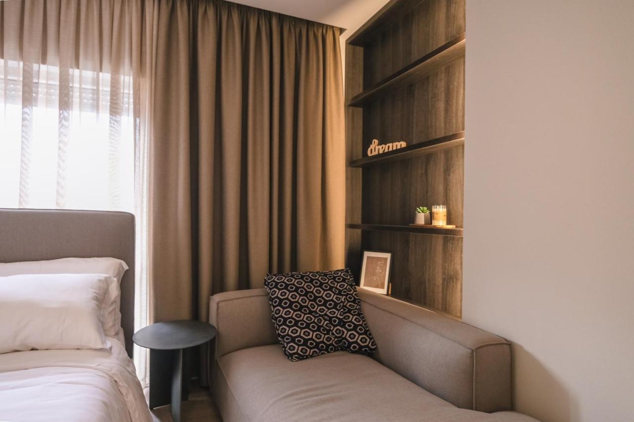 Two Steps Apartments 地拉那 外观 照片