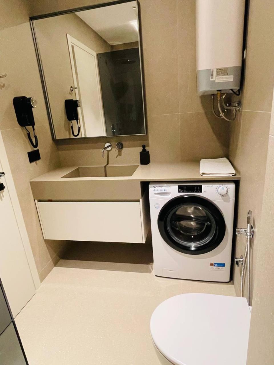 Two Steps Apartments 地拉那 外观 照片